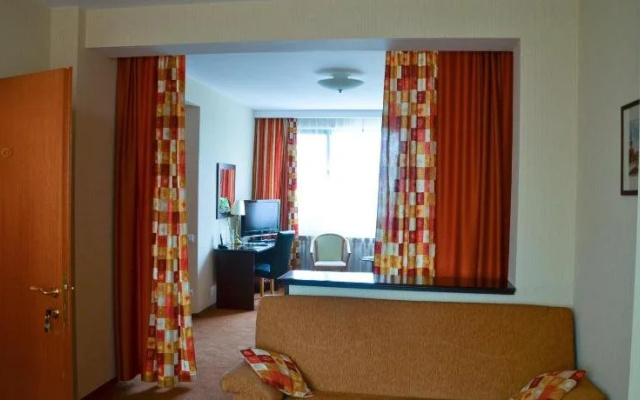 Hotel Dan