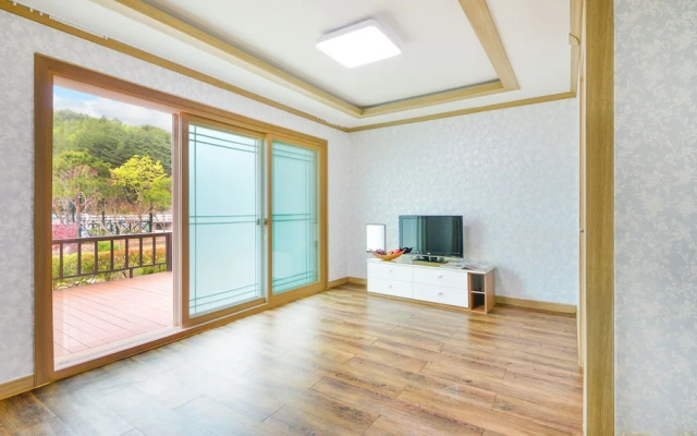 Samcheok Herb Pension