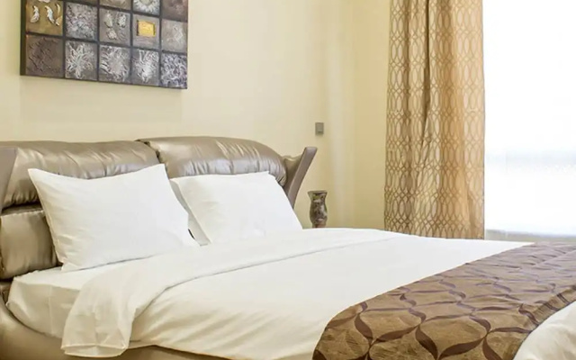 Enjoy the Fabulous Amenities Offerd at The Lanmark Suites