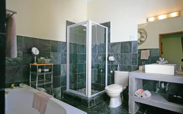 4-Heaven Guest House
