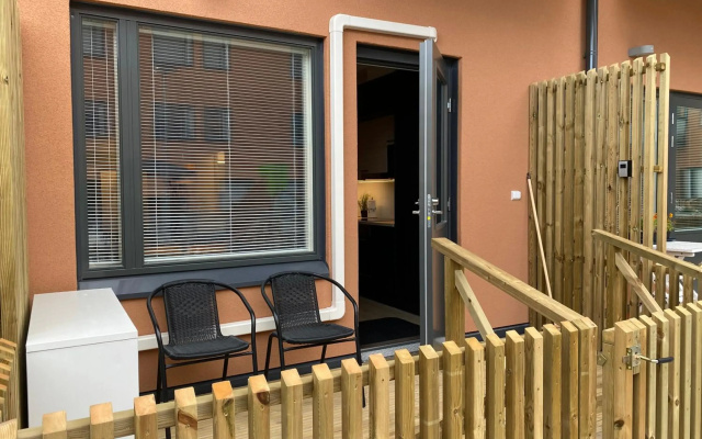 City Home Alvari, free parking