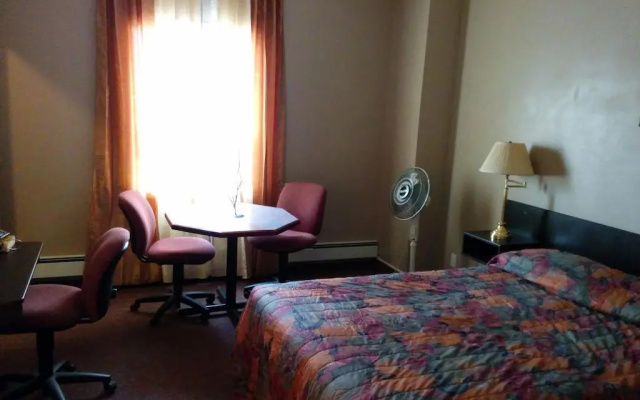 Bonnyville Hotel