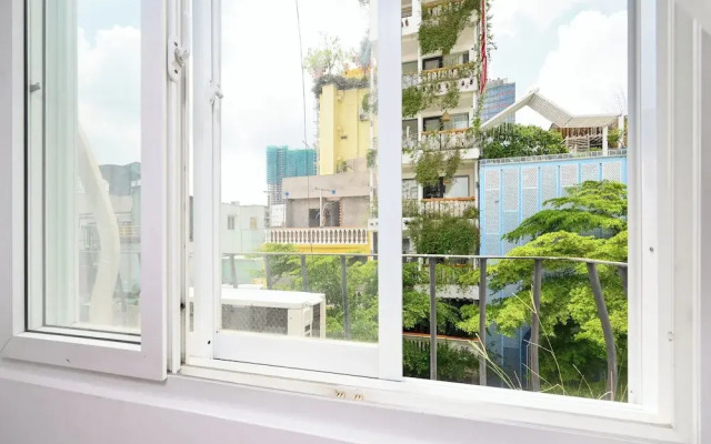 Huyen Home