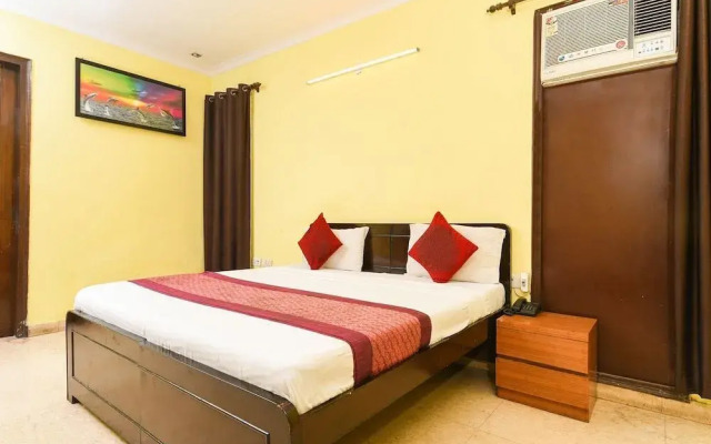Golden Park By OYO Rooms