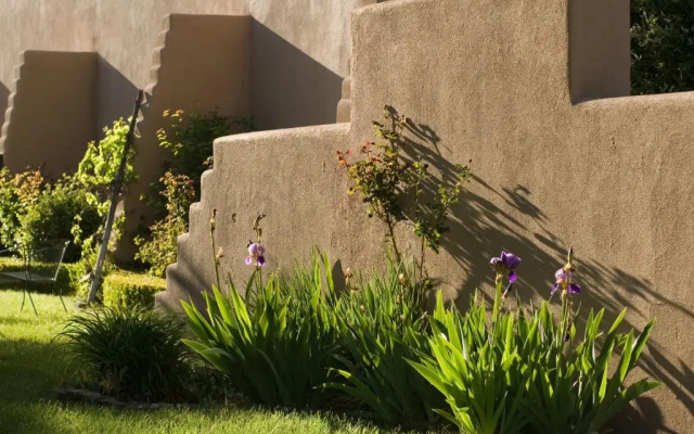 Fort Marcy Hotel Suites by All Seasons Resort Lodging