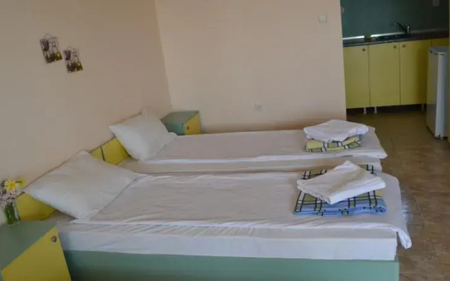 Chaika Guest House