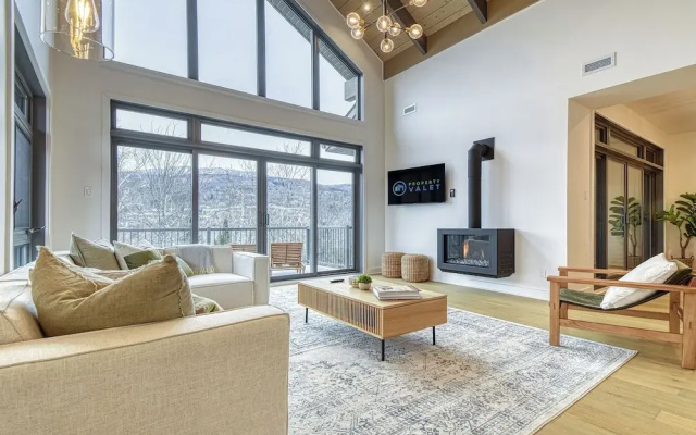 201 Verbier Building 6