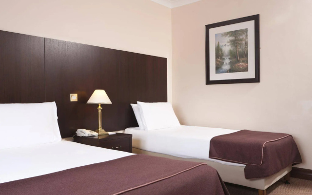 Sheldon Park Hotel and Leisure Club