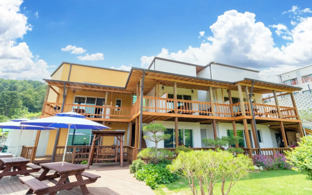 Gapyeong Art Pension