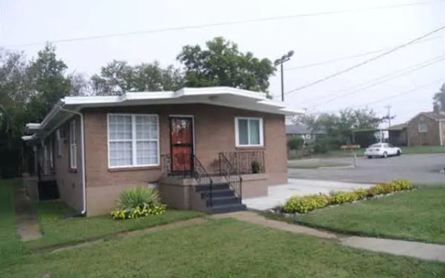 Batavia Suites