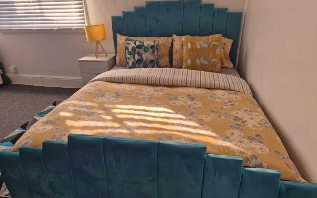 Unique City one Bedroom Apartment in the City of Wolverhampton