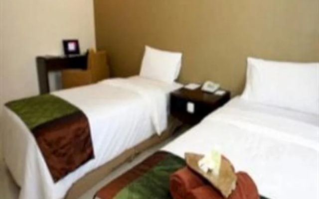 Palu Golden Hotel