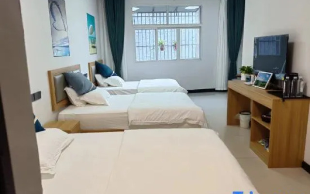 Lichuan Biyiju Homestay