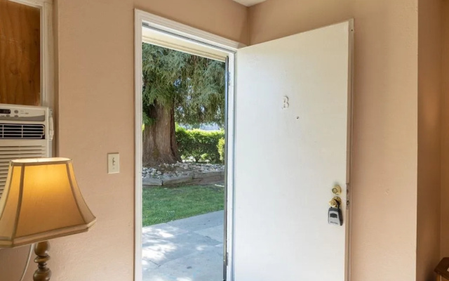 Simple, Cozy 2-bedroom in San Jose
