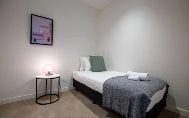 Comfy Sweet Home in Parkville with Netflix