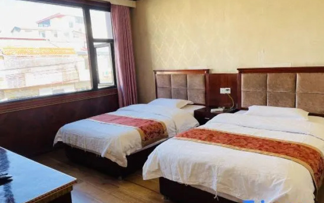 Ruyi Hotel, Ruo'ergai Dongga