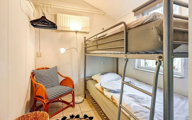 Secluded Holiday Home in Holten near Forest