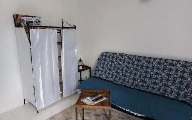 Home Gesteasy à 2 pas de la gare, trés calme