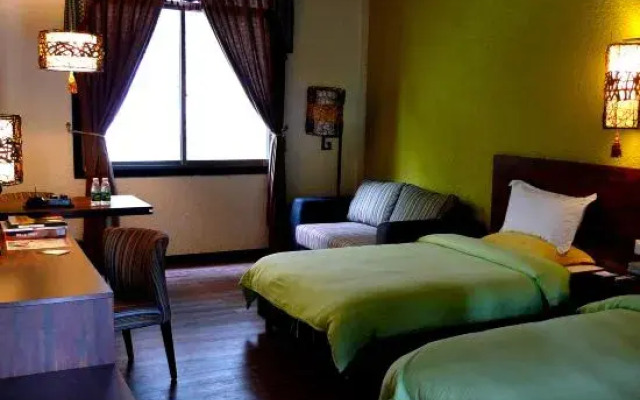 Daxin Mingshi Art Hotel