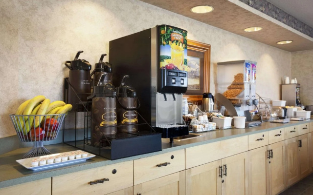 Super 8 By Wyndham Big Timber