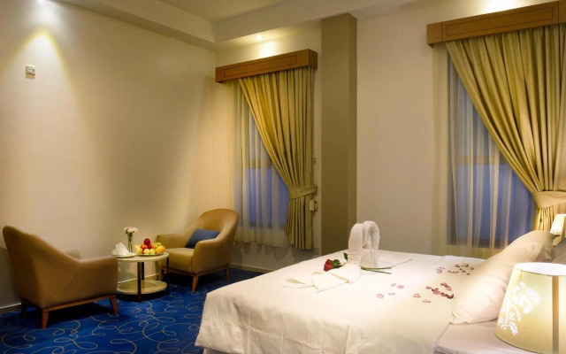 Fiori Hotel Suites