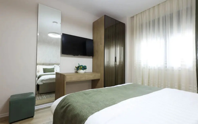 Grandstay Apartments 008