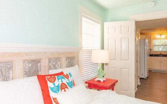 Tejas Tides by Miss Kitty’s