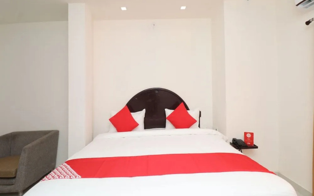 OYO 4058 Hotel Krishna Residency