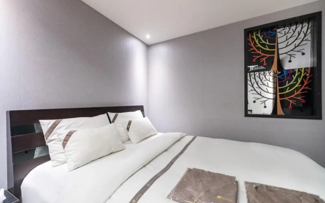 Wolmido W Tourist Hotel