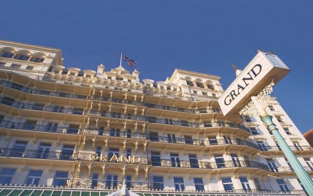 Отель The Grand Brighton Великобритания, Брайтон - отзывы, цены и фото номеров - забронировать отель The Grand Brighton онлайн вид на фасад