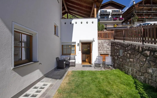 Apartments Miara