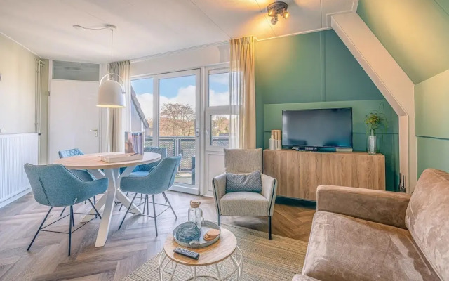 Nice Apartment Near the Center of De Koog