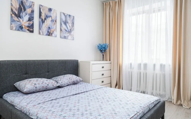 Apartment on Nezavisimosti 22