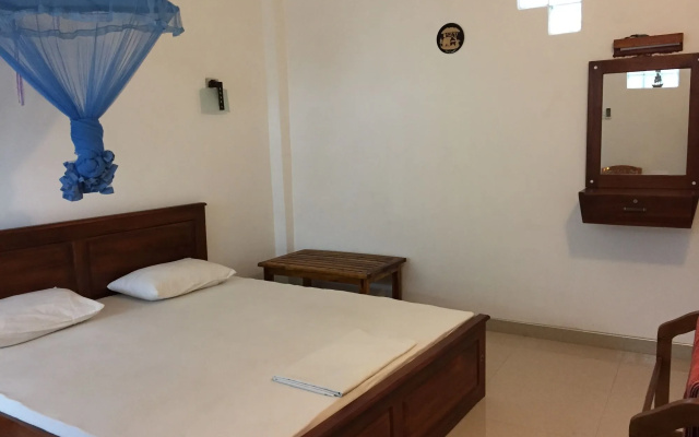 Anna Tourist Inn