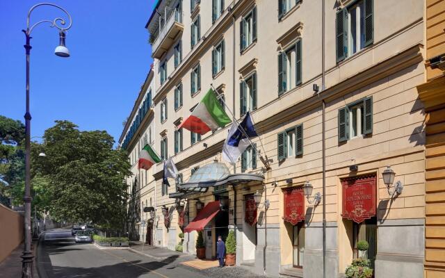 Hotel Splendide Royal вид на фасад
