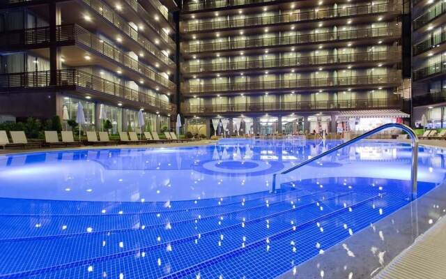Отель Galeon Residence & SPA Hotel Болгария, Солнечный берег - 2 отзыва об отеле, цены и фото номеров - забронировать отель Galeon Residence & SPA Hotel онлайн вид на фасад
