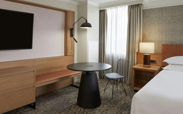 Sheraton Parkway Toronto North Hotel & Suites