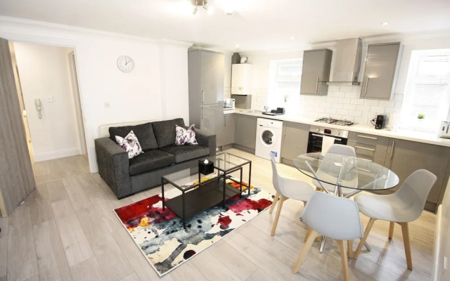 Willow Serviced Apartments - The Walk 3
