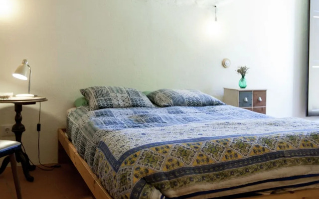 Traditional Restored House for 4 People in Valveralla