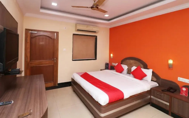 Hotel Amar Palace by OYO Rooms