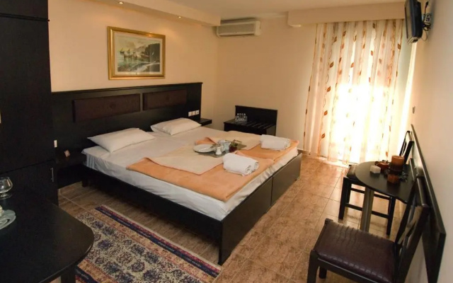 Hotel Dias