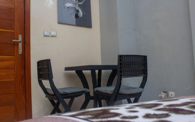 Chambre hôte, Cité mixta