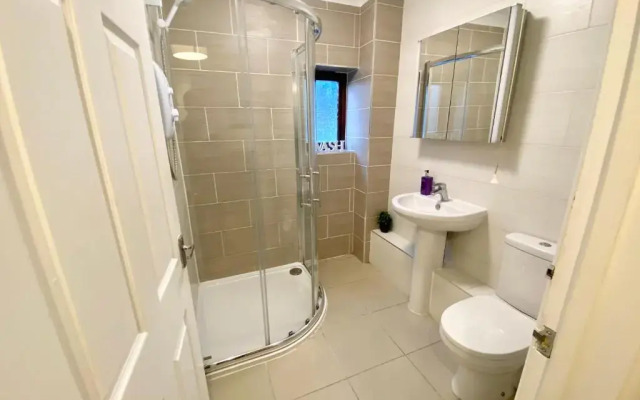 EasyRest Apartments Spalding - Central & Modern Open Plan Apartment