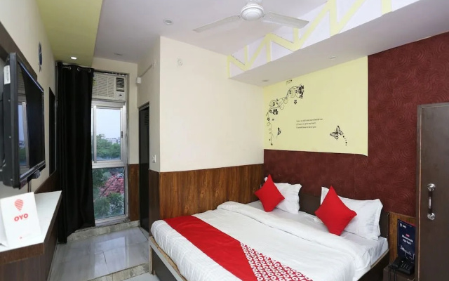 OYO 15994 Hotel Bullet Inn & Lounge