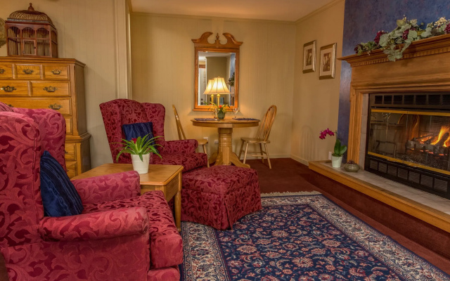 Goldmoor Inn