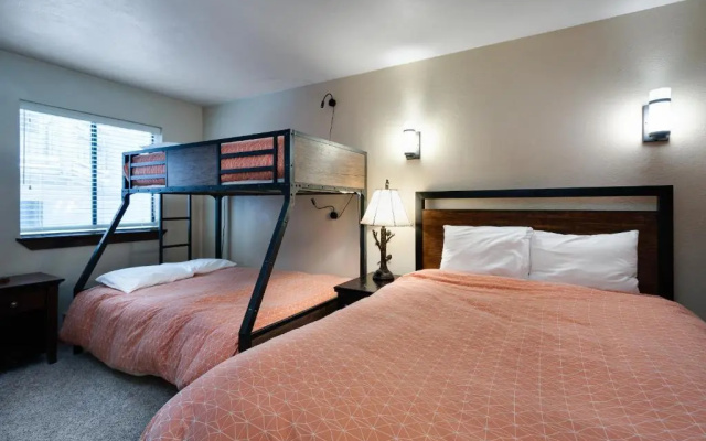 Park Place E103 by Colorado Rocky Mountain Resorts
