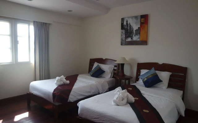 Little Nordic Cha am Apartment