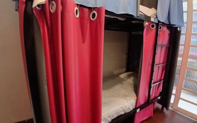 Sakura Hostel