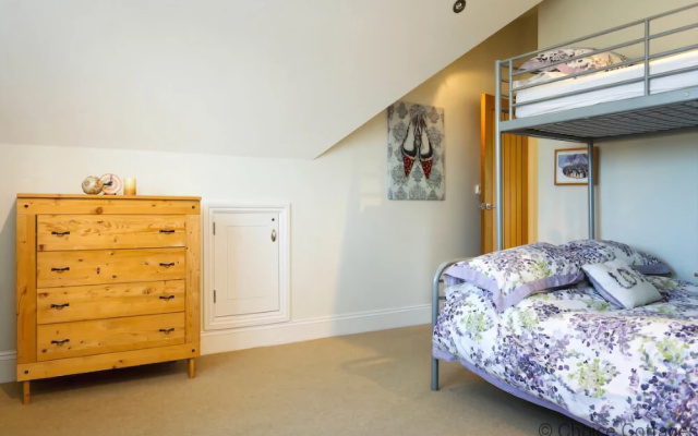 Croyde Waves 4 Bedrooms