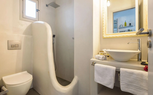Blue Waves Suites Apartments Paros